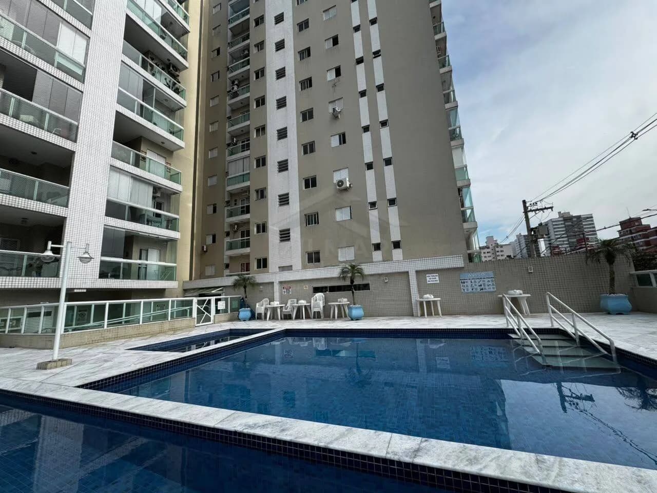 01 dormitório - Lazer completo - Canto do Forte - Apartamento em Boqueirão SP