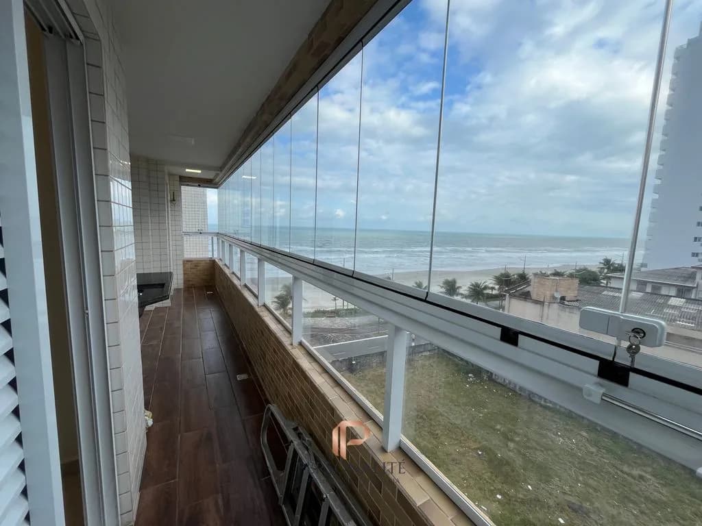 1 dormitório com fino acabamento e vista mar - Apartamento em Balneário Flórida SP