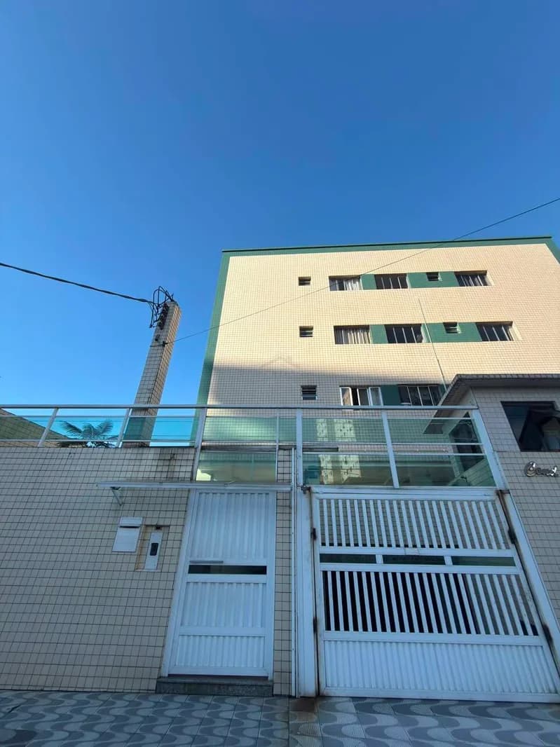 1 dormitório na Aviação - Amplo e com sacada! - Apartamento em Aviação SP