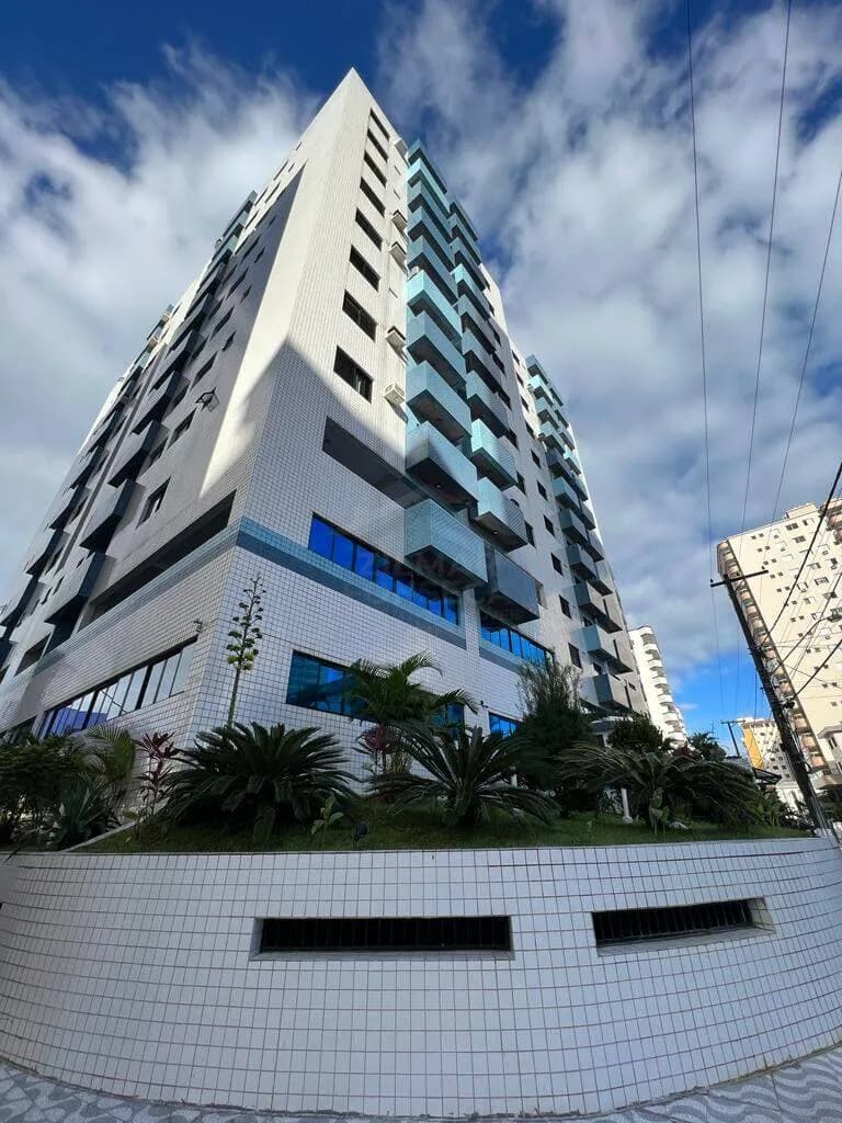 Apartamento Reformado a 290 Metros da Praia na Aviação - Apartamento em Aviação SP