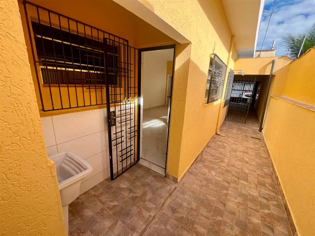 Casa 2 dormitórios à venda, 127m² por R$ 439.000,00 - Caiçara - Praia Grande/SP - Casa em Caiçara SP