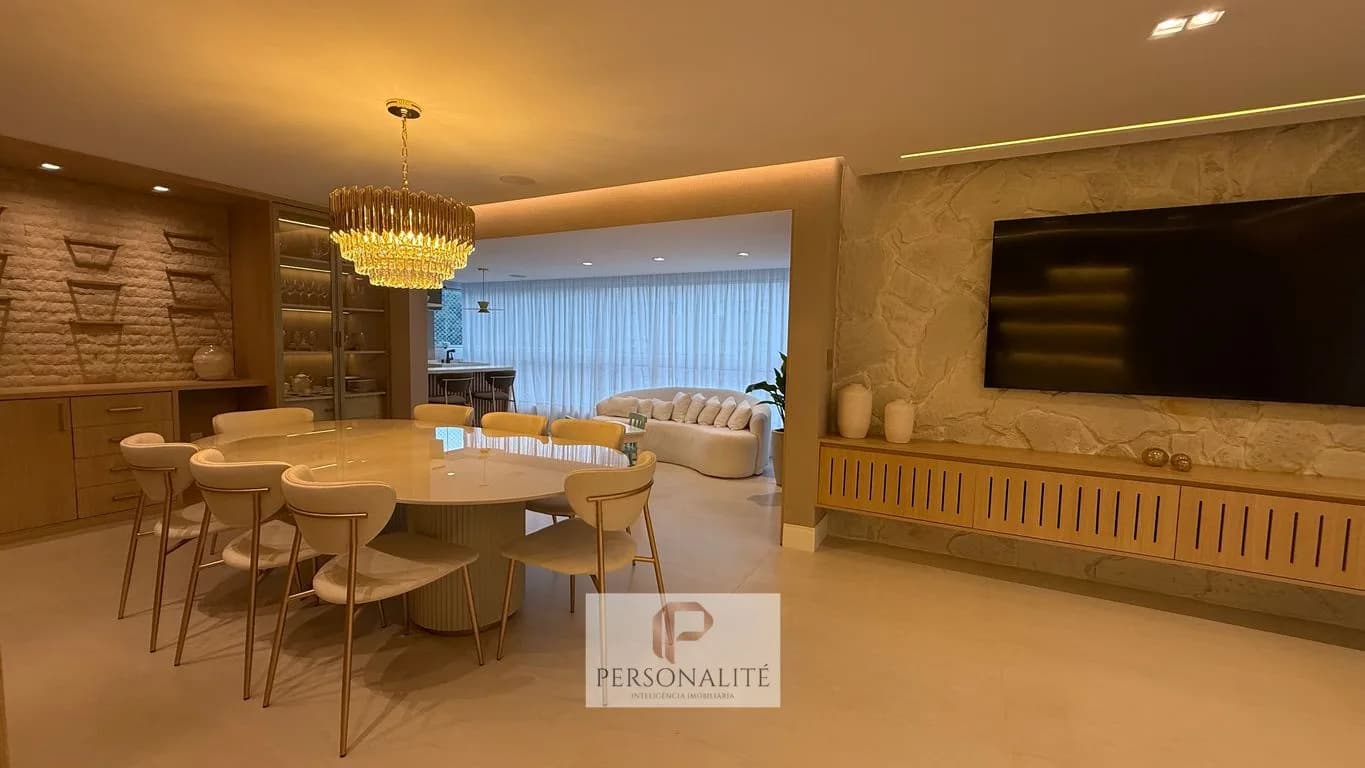 Duplex exclusivo e refinado no Canto do Forte! - Apartamento em Canto do Forte SP
