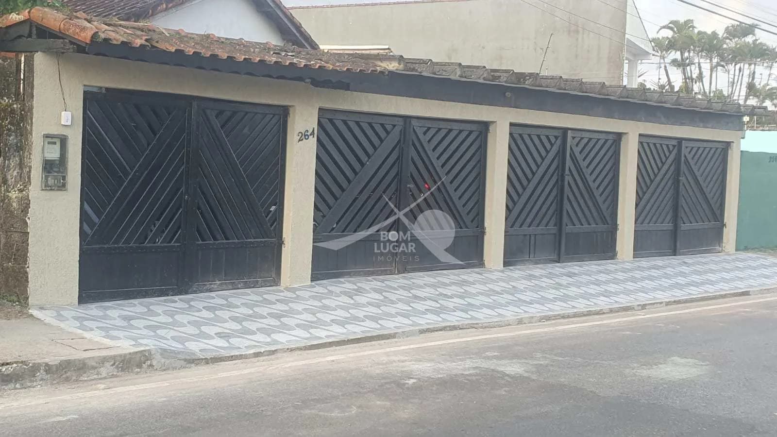 Fundo de comércio com 6 quartos, Jardim Trevo, Praia Grande - R$ 1.2 mi, Cod: 6565 - Comercial (outro) em Jardim Trevo SP