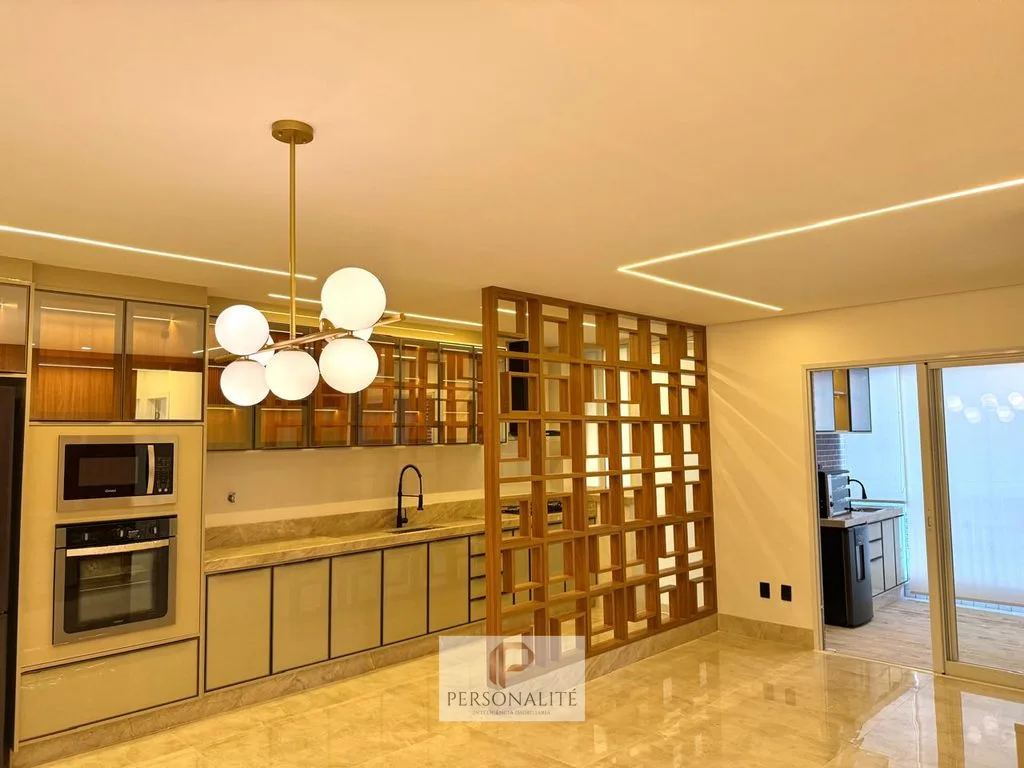 LOCAÇÃO- Apartamento com 3 Quartos e 4 banheiros à Venda, 105m² por R$ 9.000,00 - Apartamento em Canto do Forte SP