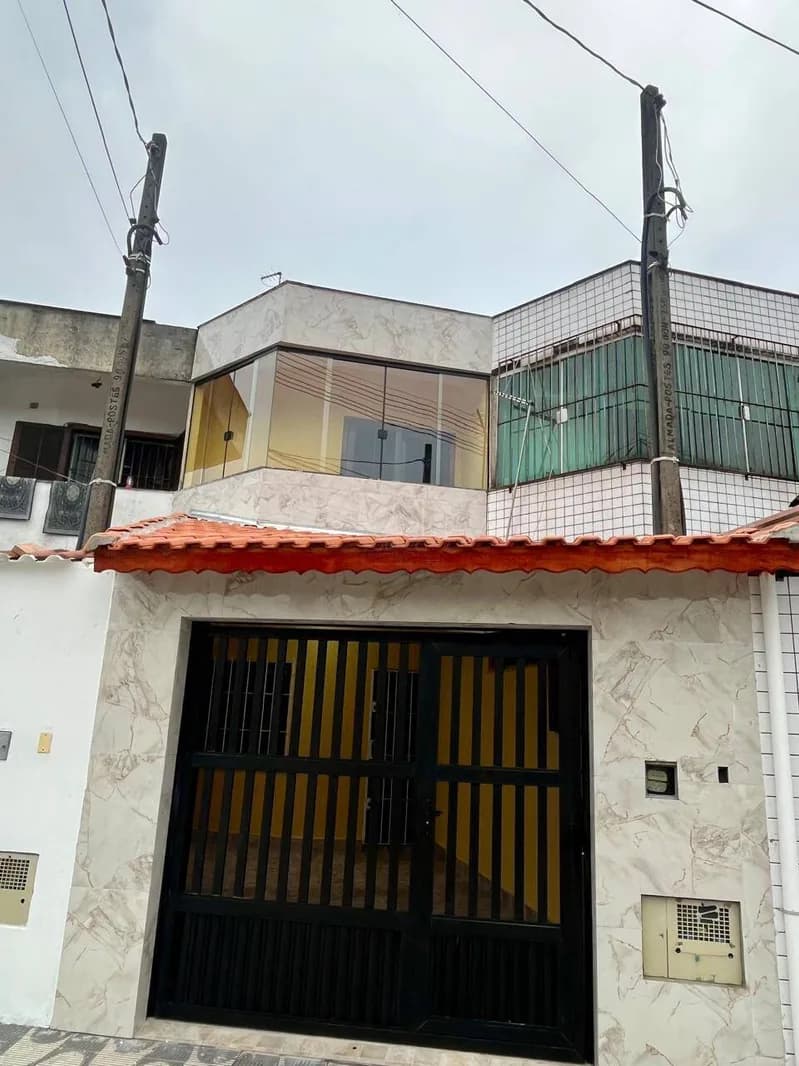 Sobrado na Vila Caiçara - 02 suítes - Amplo e bem localizado! - Apartamento em Real SP